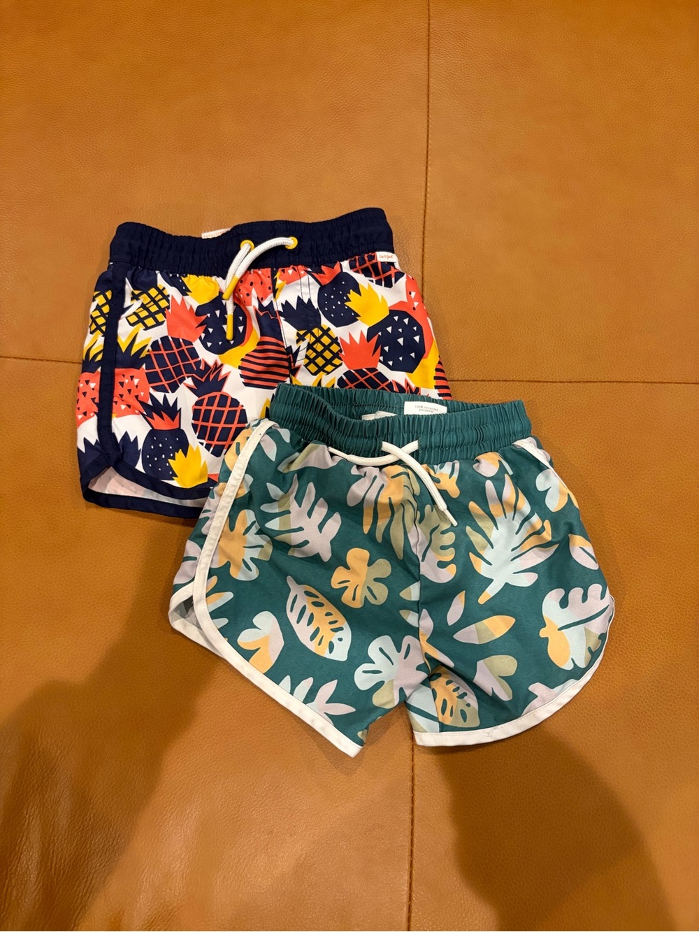 Cat & Jack Swim Trunks & Rash Guard Set - Picture 5 of 6